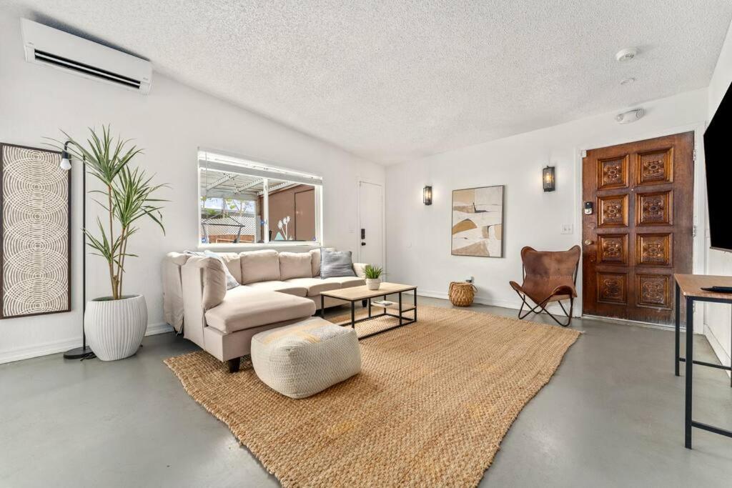 Palm Vista Retreat *Hot Tub/Cowboy Pool/Hammocks* Villa Joshua Tree Bagian luar foto